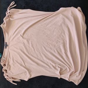 🌹Luxology Women's Cream Top with Shoulder Ties-Size Large🌹